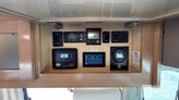 bottom-slider-img