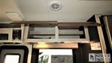 bottom-slider-img
