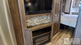 bottom-slider-img