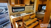 bottom-slider-img