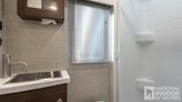 bottom-slider-img