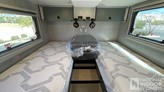 bottom-slider-img