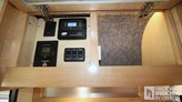 bottom-slider-img