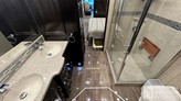 bottom-slider-img