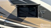 bottom-slider-img