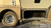 bottom-slider-img