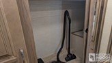bottom-slider-img