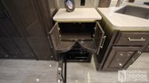 bottom-slider-img