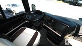 bottom-slider-img