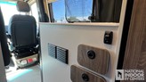 bottom-slider-img