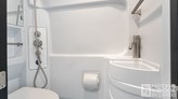 bottom-slider-img