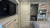 bottom-slider-img