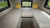 bottom-slider-img