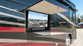 bottom-slider-img