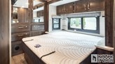 bottom-slider-img