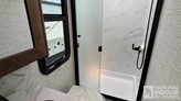 bottom-slider-img
