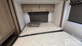 bottom-slider-img
