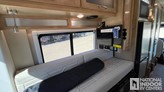 bottom-slider-img