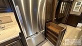 bottom-slider-img