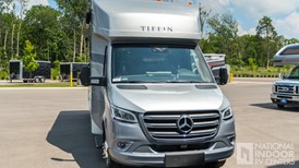 Similar Result : 2025 Tiffin Motorhomes Wayfarer 25RW Thumbnail