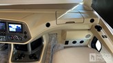 bottom-slider-img