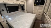 bottom-slider-img