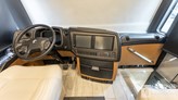 bottom-slider-img