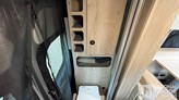 bottom-slider-img