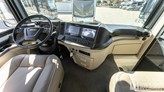 bottom-slider-img