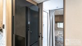 bottom-slider-img