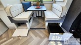 bottom-slider-img