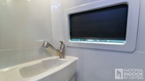 bottom-slider-img