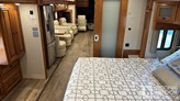bottom-slider-img