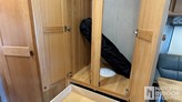 bottom-slider-img