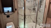 bottom-slider-img