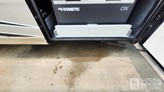bottom-slider-img