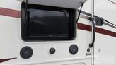 bottom-slider-img