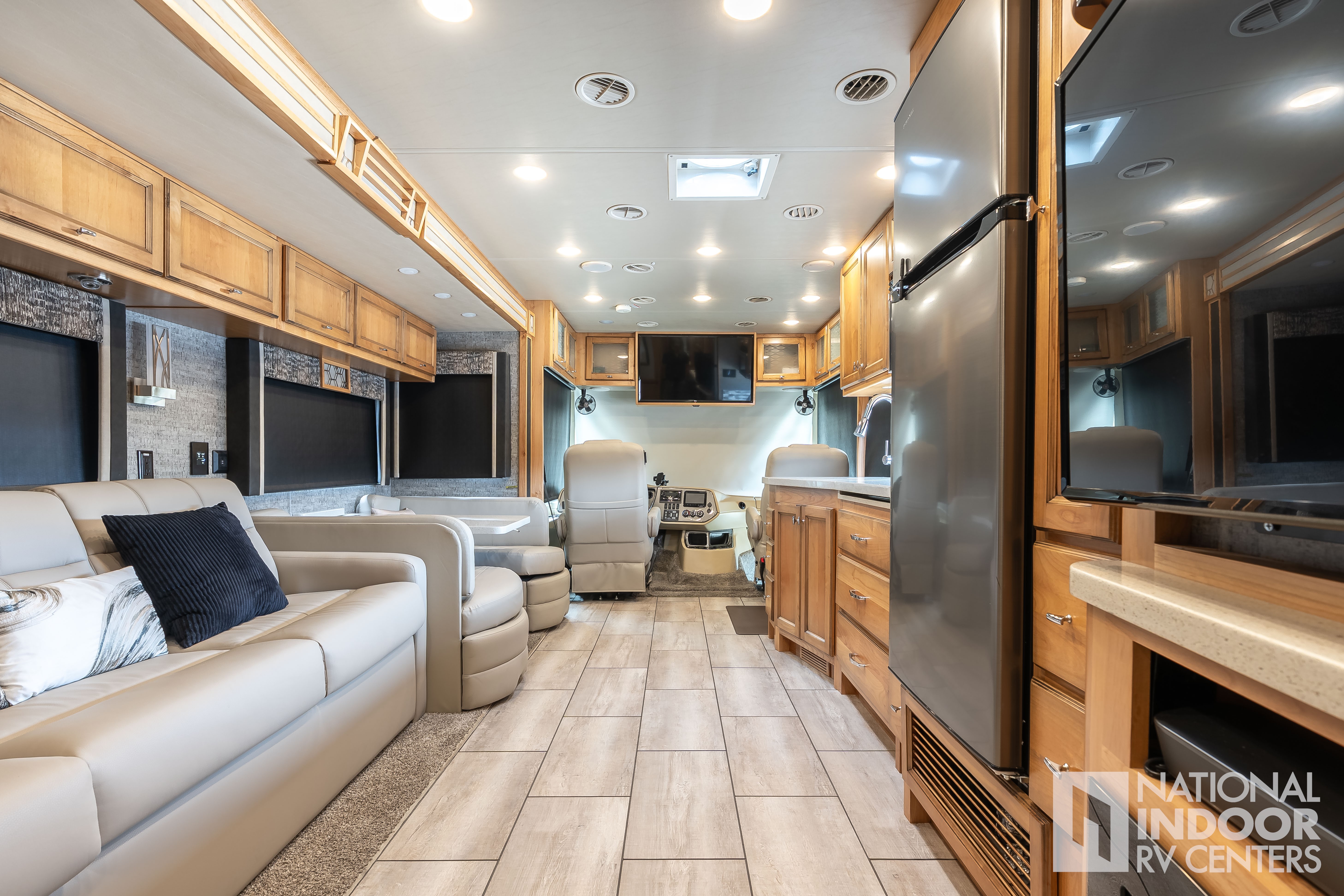 Used 2021 Tiffin Motorhomes Allegro Open Road | Sunlit Sand G8