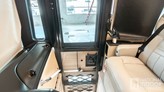 bottom-slider-img