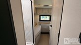 bottom-slider-img