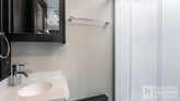 bottom-slider-img