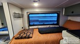 bottom-slider-img