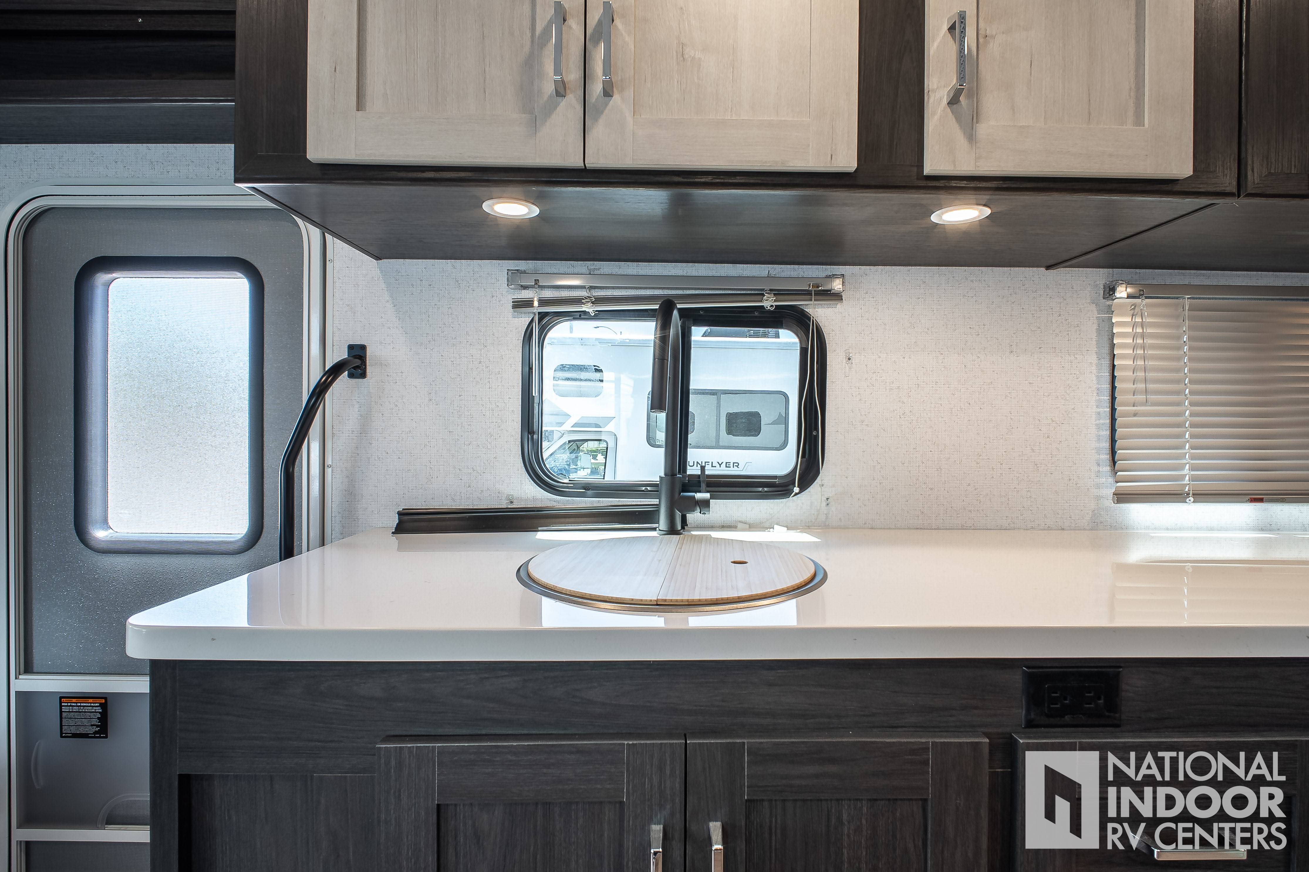2027 Winnebago Sunflyer 28MB for Sale