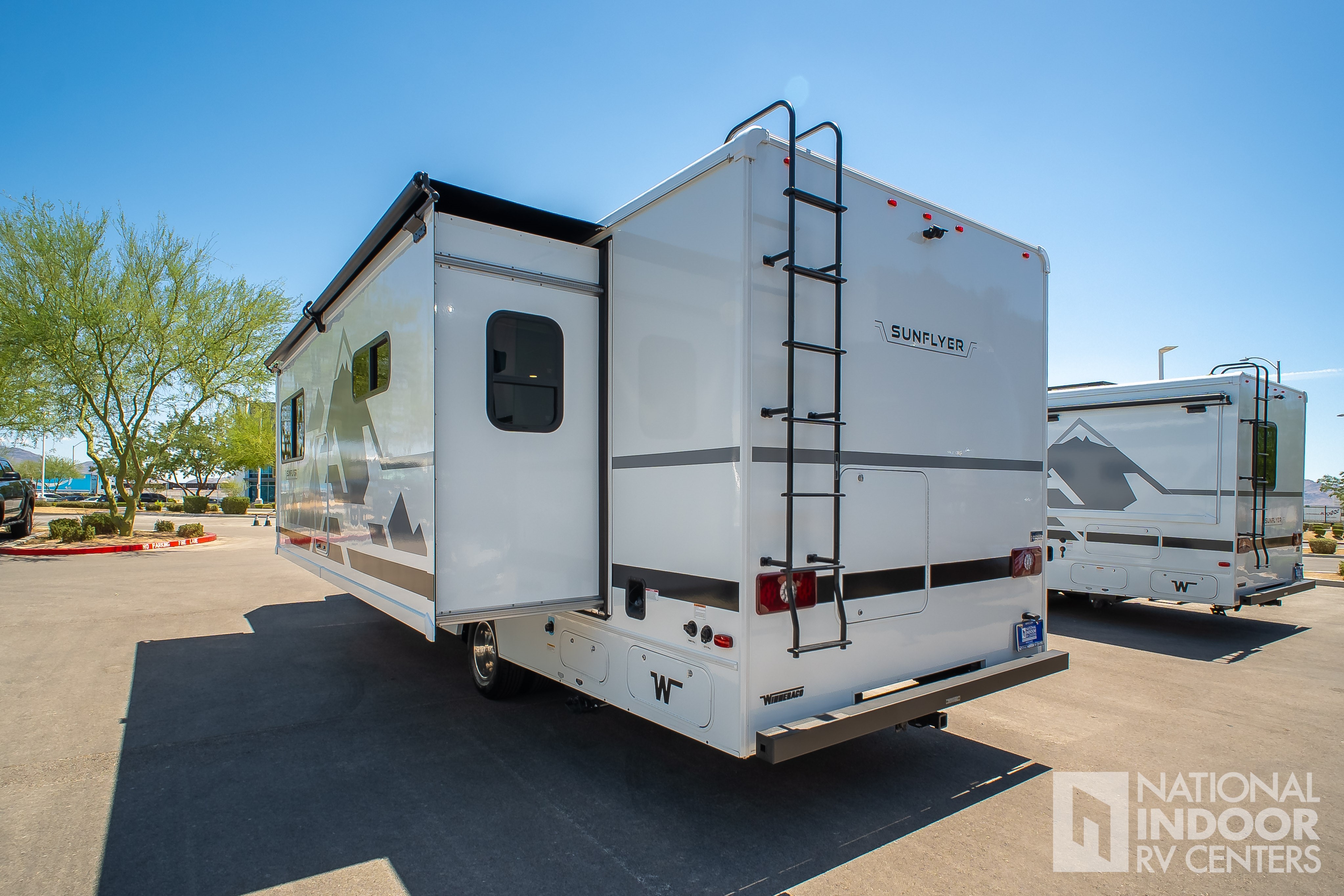 2027 Winnebago Sunflyer 28MB for Sale
