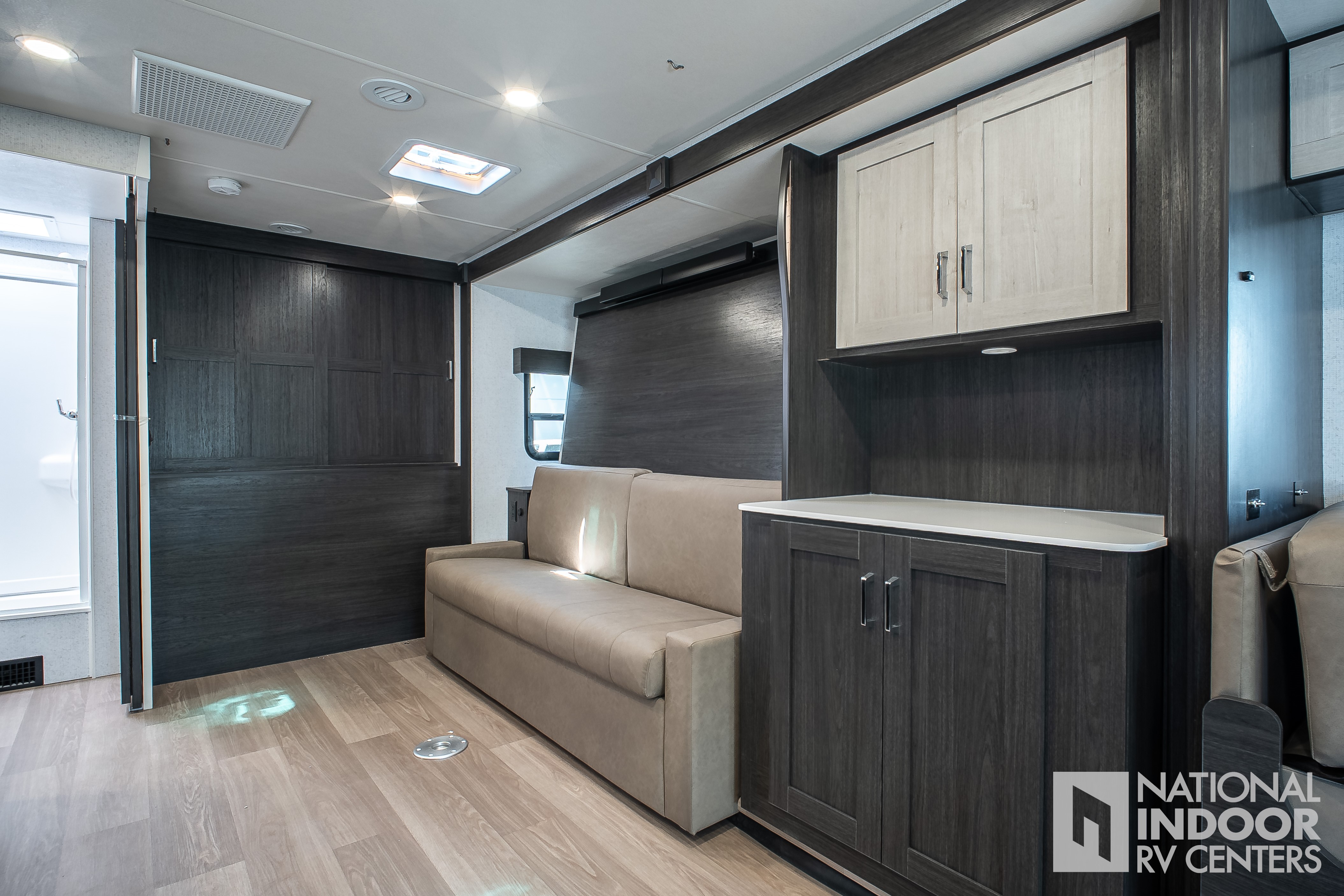 2027 Winnebago Sunflyer 28MB for Sale