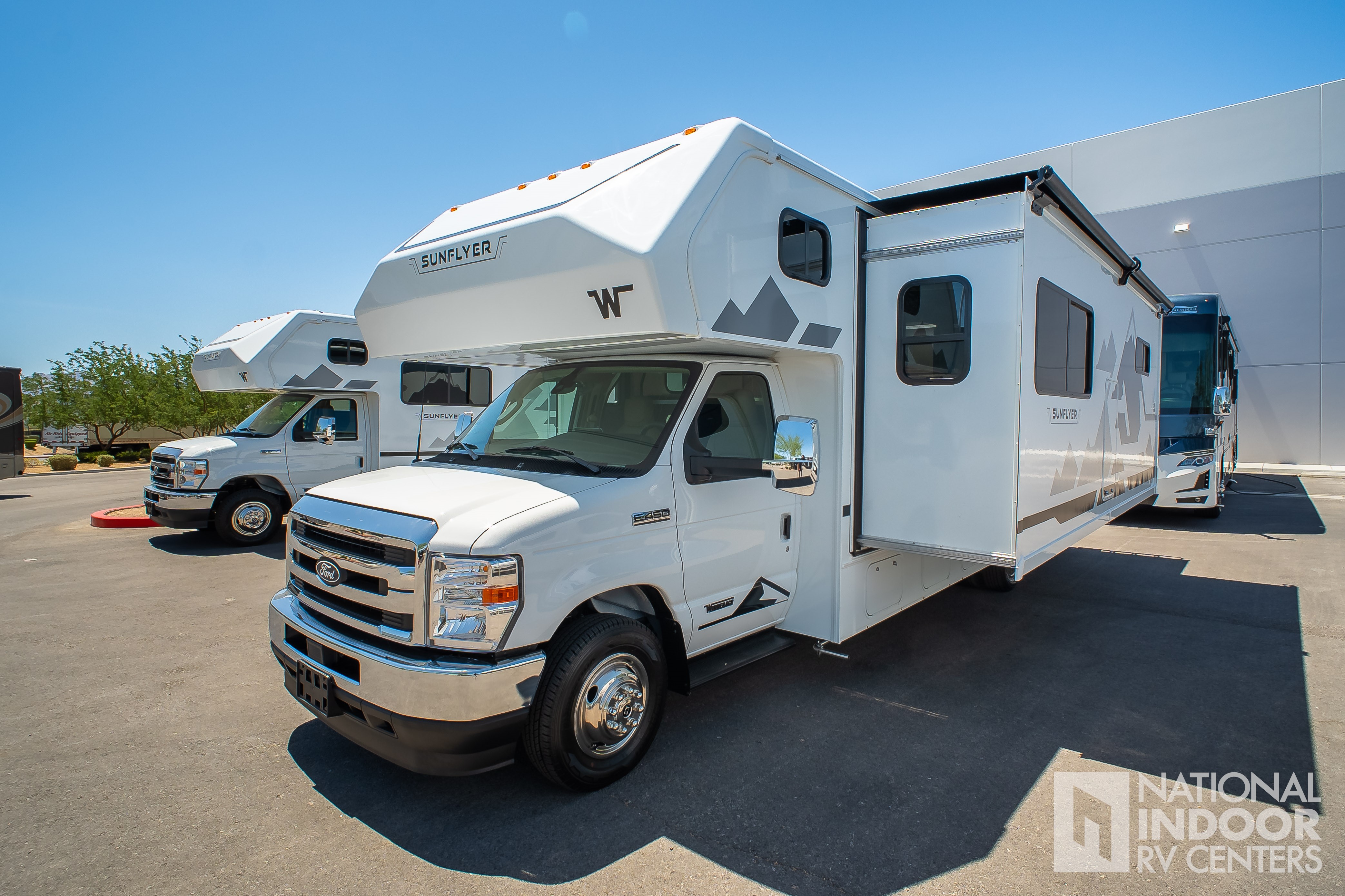 2027 Winnebago Sunflyer 28MB for Sale