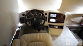 bottom-slider-img