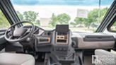 bottom-slider-img