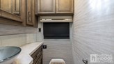 bottom-slider-img