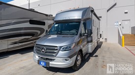 Similar Result : 2027 Tiffin Motorhomes Wayfarer 25RW Thumbnail